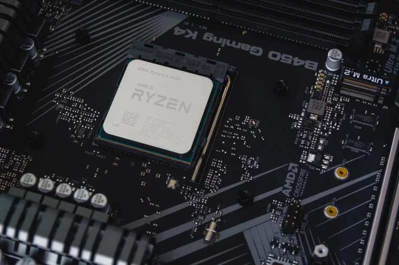 https://yzgsa.com/wp-content/uploads/2024/04/computer-mainboard.webp